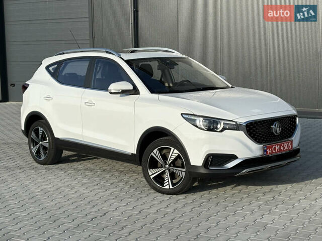 Белый МГ ZS EV, объемом двигателя 0 л и пробегом 52 тыс. км за 13650 $, фото 6 на Automoto.ua