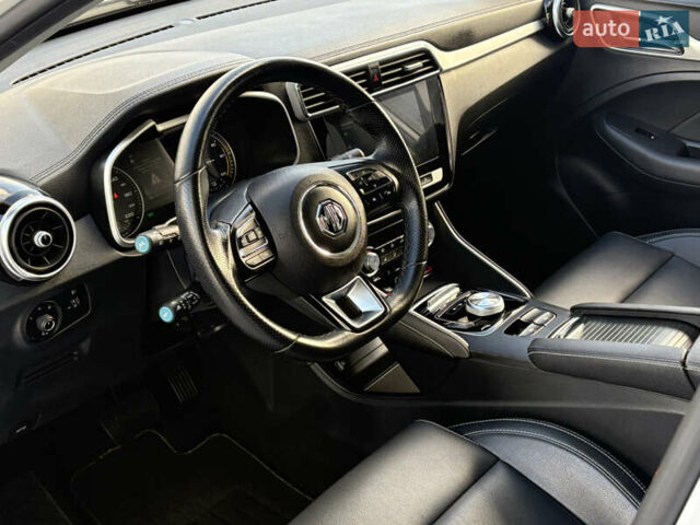 Белый МГ ZS EV, объемом двигателя 0 л и пробегом 52 тыс. км за 13650 $, фото 40 на Automoto.ua