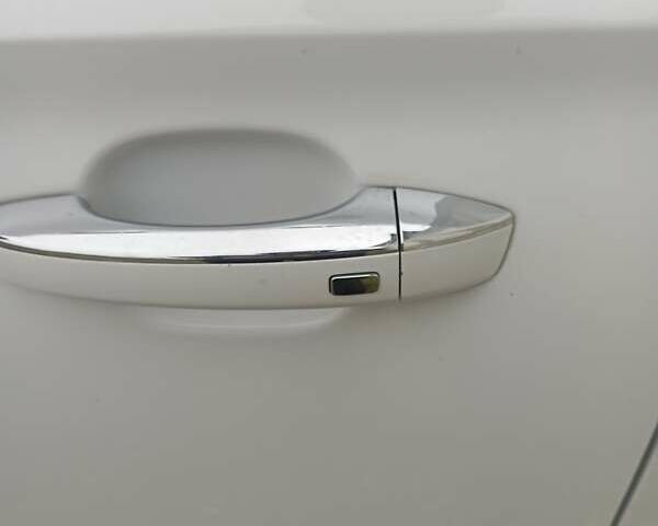 Белый МГ ZS EV, объемом двигателя 0 л и пробегом 36 тыс. км за 12999 $, фото 31 на Automoto.ua