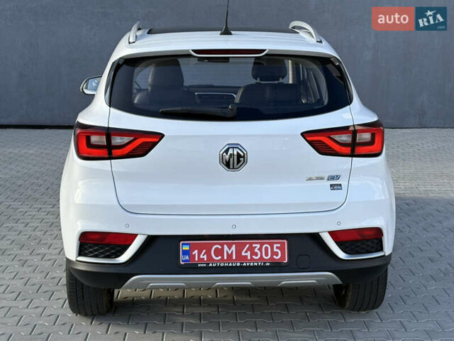 Белый МГ ZS EV, объемом двигателя 0 л и пробегом 52 тыс. км за 13650 $, фото 7 на Automoto.ua