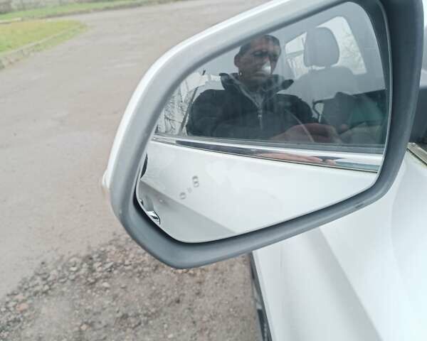 Белый МГ ZS EV, объемом двигателя 0 л и пробегом 31 тыс. км за 13900 $, фото 9 на Automoto.ua