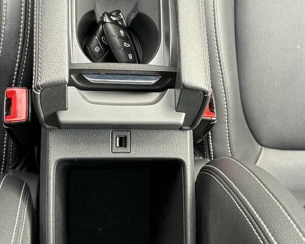 Белый МГ ZS EV, объемом двигателя 0 л и пробегом 52 тыс. км за 13650 $, фото 56 на Automoto.ua