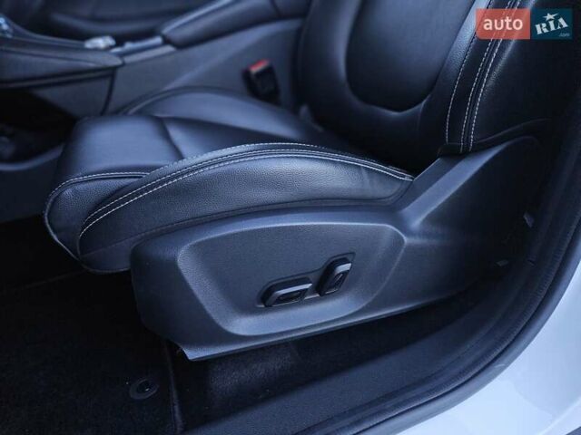 Белый МГ ZS EV, объемом двигателя 0 л и пробегом 62 тыс. км за 13700 $, фото 79 на Automoto.ua