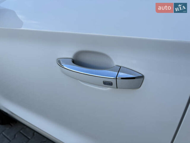 Белый МГ ZS EV, объемом двигателя 0 л и пробегом 52 тыс. км за 13650 $, фото 24 на Automoto.ua