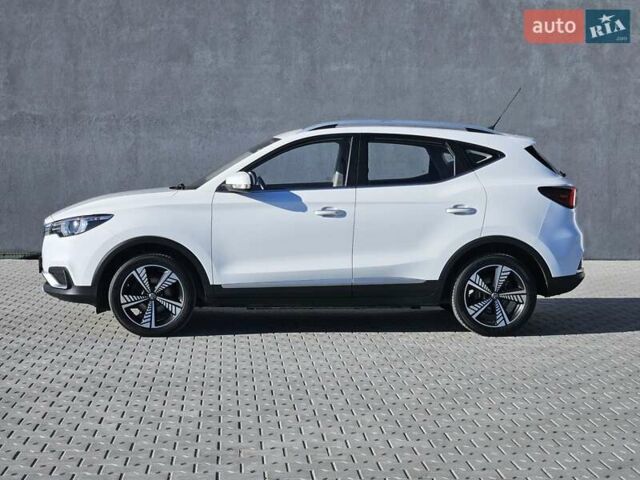 Белый МГ ZS EV, объемом двигателя 0 л и пробегом 62 тыс. км за 13700 $, фото 11 на Automoto.ua