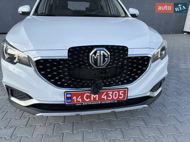 Белый МГ ZS EV, объемом двигателя 0 л и пробегом 52 тыс. км за 13650 $, фото 32 на Automoto.ua