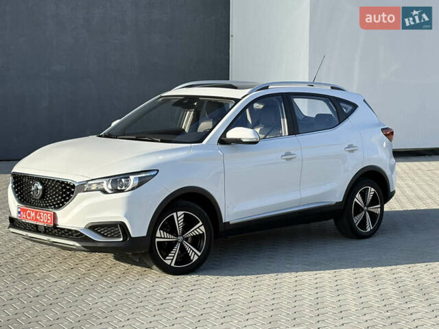 Белый МГ ZS EV, объемом двигателя 0 л и пробегом 52 тыс. км за 13650 $, фото 4 на Automoto.ua