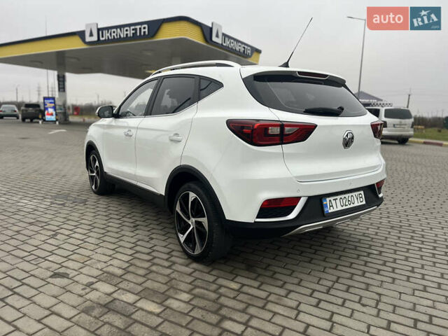 Білий МГ ZS EV, об'ємом двигуна 0 л та пробігом 52 тис. км за 12650 $, фото 4 на Automoto.ua