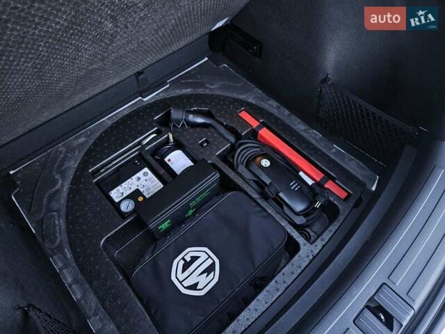 Белый МГ ZS EV, объемом двигателя 0 л и пробегом 62 тыс. км за 13700 $, фото 89 на Automoto.ua