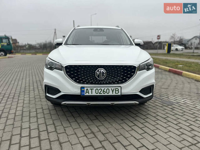 Білий МГ ZS EV, об'ємом двигуна 0 л та пробігом 52 тис. км за 12650 $, фото 3 на Automoto.ua