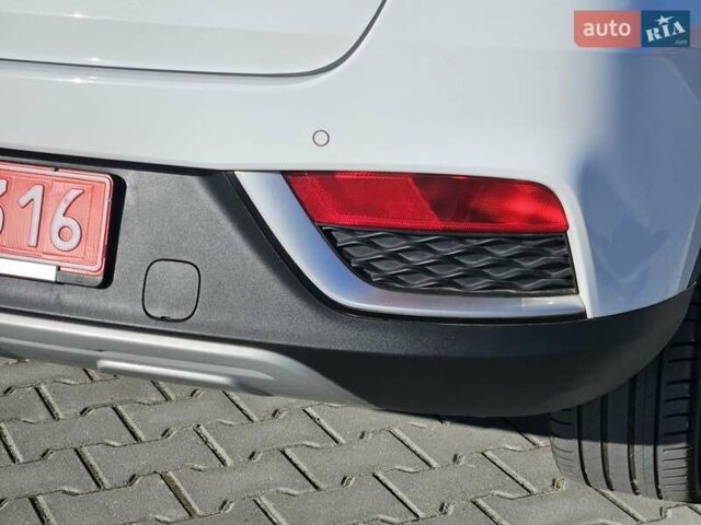 Белый МГ ZS EV, объемом двигателя 0 л и пробегом 62 тыс. км за 13700 $, фото 28 на Automoto.ua