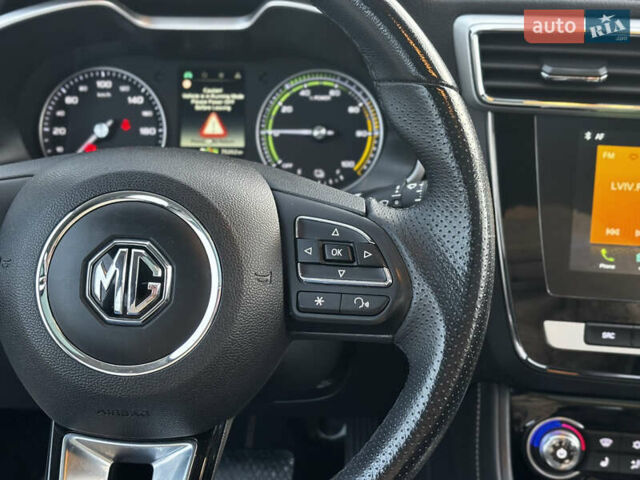 Білий МГ ZS EV, об'ємом двигуна 0 л та пробігом 70 тис. км за 13850 $, фото 27 на Automoto.ua