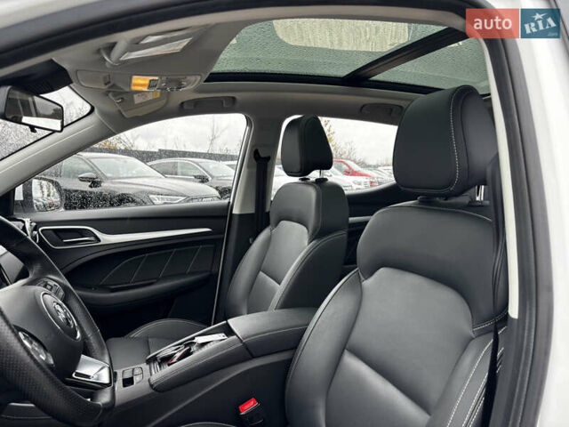 Білий МГ ZS EV, об'ємом двигуна 0 л та пробігом 42 тис. км за 14450 $, фото 33 на Automoto.ua