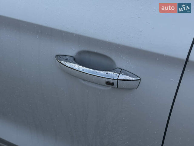 Білий МГ ZS EV, об'ємом двигуна 0 л та пробігом 70 тис. км за 13850 $, фото 15 на Automoto.ua