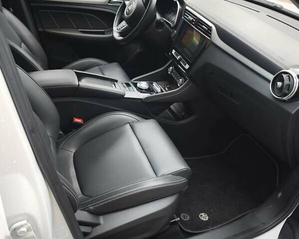 Білий МГ ZS EV, об'ємом двигуна 0 л та пробігом 12 тис. км за 13700 $, фото 17 на Automoto.ua
