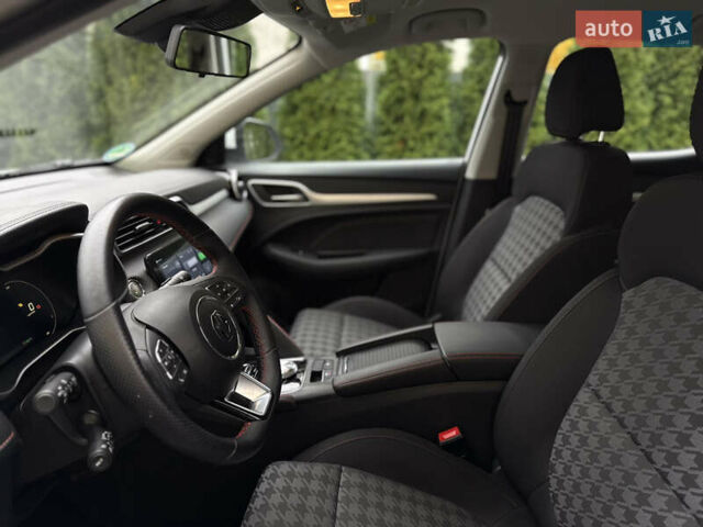 Белый МГ ZS EV, объемом двигателя 0 л и пробегом 8 тыс. км за 17500 $, фото 50 на Automoto.ua