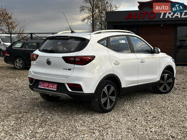 Белый МГ ZS EV, объемом двигателя 0 л и пробегом 57 тыс. км за 14100 $, фото 10 на Automoto.ua
