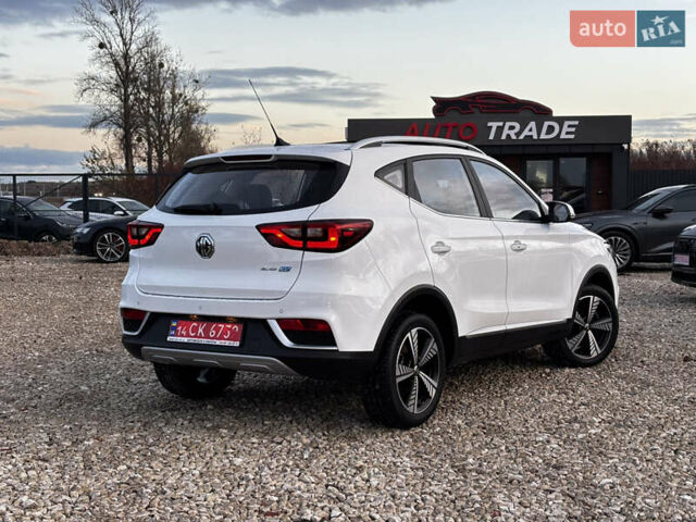 Білий МГ ZS EV, об'ємом двигуна 0 л та пробігом 70 тис. км за 13850 $, фото 10 на Automoto.ua