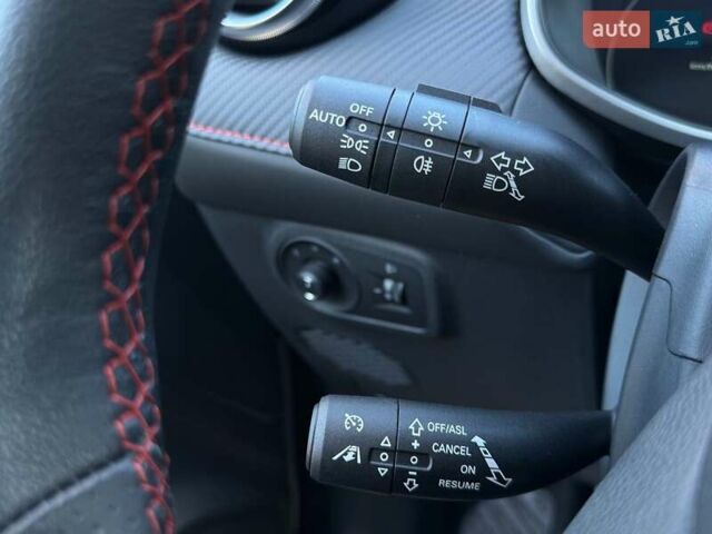 Белый МГ ZS EV, объемом двигателя 0 л и пробегом 83 тыс. км за 16200 $, фото 26 на Automoto.ua