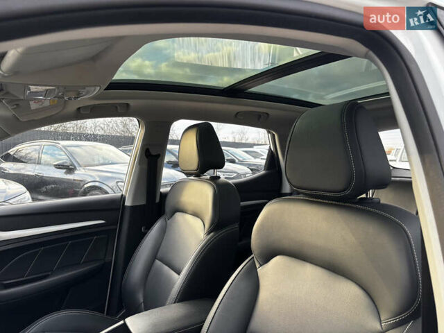 Белый МГ ZS EV, объемом двигателя 0 л и пробегом 57 тыс. км за 14100 $, фото 14 на Automoto.ua