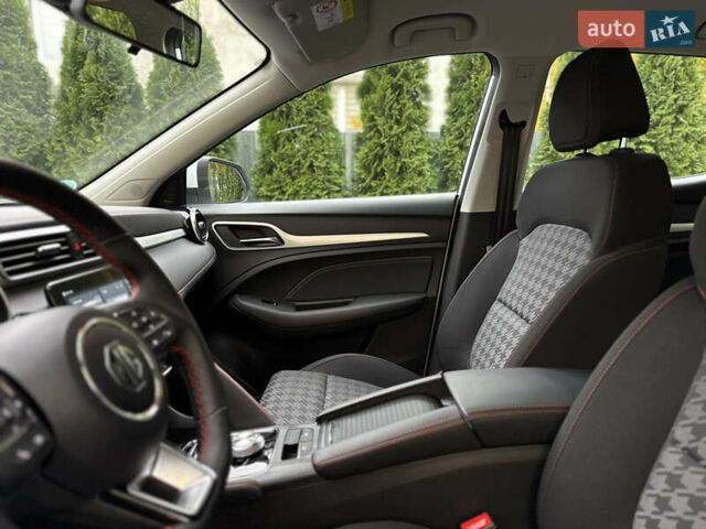 Белый МГ ZS EV, объемом двигателя 0 л и пробегом 8 тыс. км за 17500 $, фото 52 на Automoto.ua