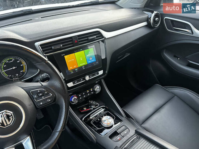 Білий МГ ZS EV, об'ємом двигуна 0 л та пробігом 70 тис. км за 13850 $, фото 28 на Automoto.ua