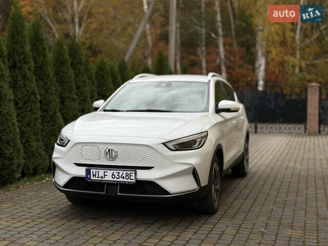 Белый МГ ZS EV, объемом двигателя 0 л и пробегом 8 тыс. км за 17500 $, фото 7 на Automoto.ua
