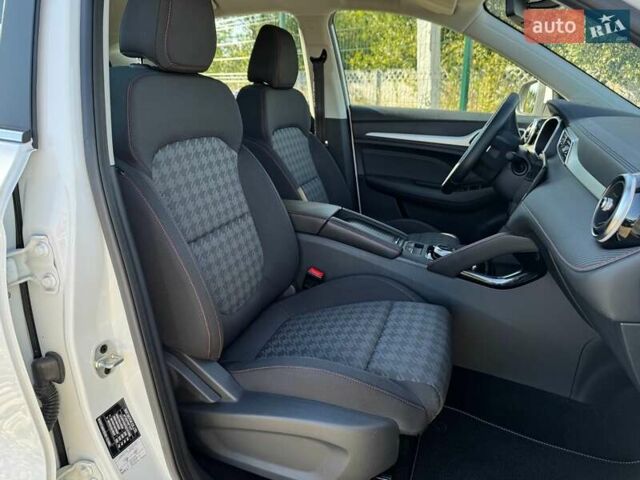 Белый МГ ZS EV, объемом двигателя 0 л и пробегом 83 тыс. км за 16200 $, фото 47 на Automoto.ua