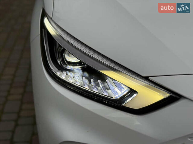 Белый МГ ZS EV, объемом двигателя 0 л и пробегом 8 тыс. км за 17500 $, фото 14 на Automoto.ua