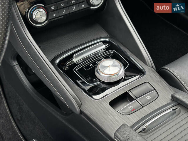 Білий МГ ZS EV, об'ємом двигуна 0 л та пробігом 42 тис. км за 14450 $, фото 44 на Automoto.ua