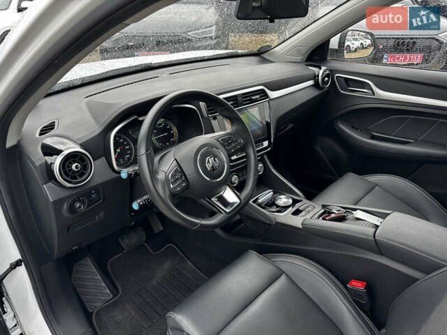 Білий МГ ZS EV, об'ємом двигуна 0 л та пробігом 42 тис. км за 14450 $, фото 35 на Automoto.ua