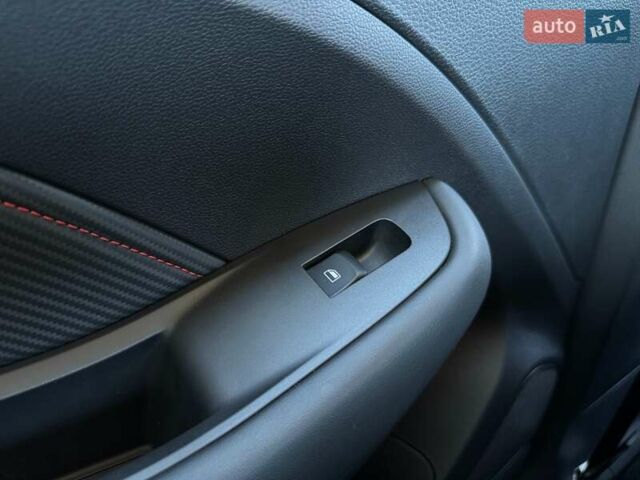 Белый МГ ZS EV, объемом двигателя 0 л и пробегом 83 тыс. км за 16200 $, фото 41 на Automoto.ua
