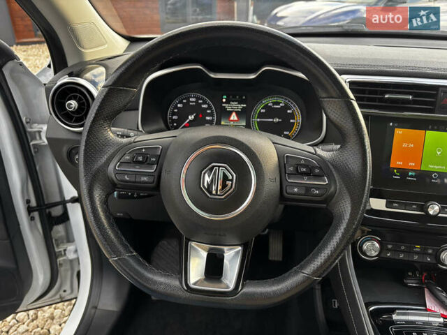 Белый МГ ZS EV, объемом двигателя 0 л и пробегом 57 тыс. км за 14100 $, фото 21 на Automoto.ua