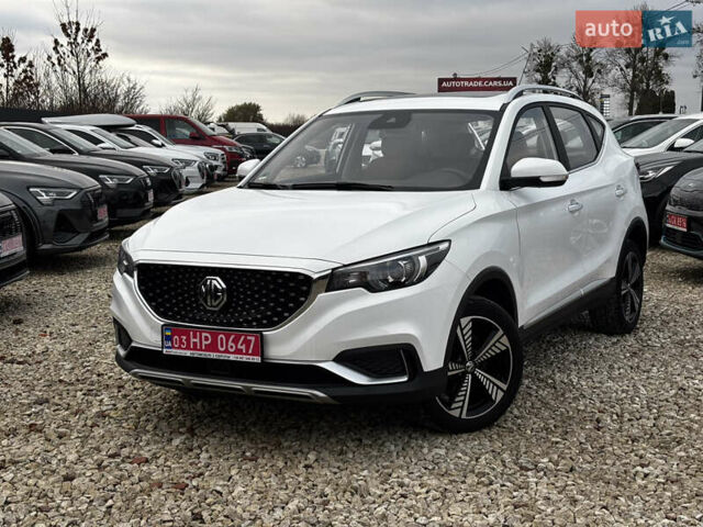 Белый МГ ZS EV, объемом двигателя 0 л и пробегом 36 тыс. км за 14000 $, фото 5 на Automoto.ua
