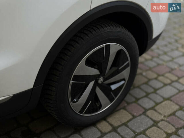 Белый МГ ZS EV, объемом двигателя 0 л и пробегом 8 тыс. км за 17500 $, фото 37 на Automoto.ua