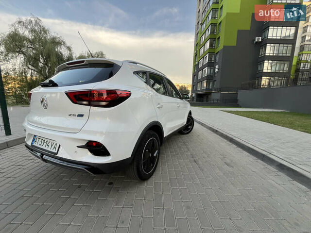Белый МГ ZS EV, объемом двигателя 0 л и пробегом 55 тыс. км за 14999 $, фото 8 на Automoto.ua