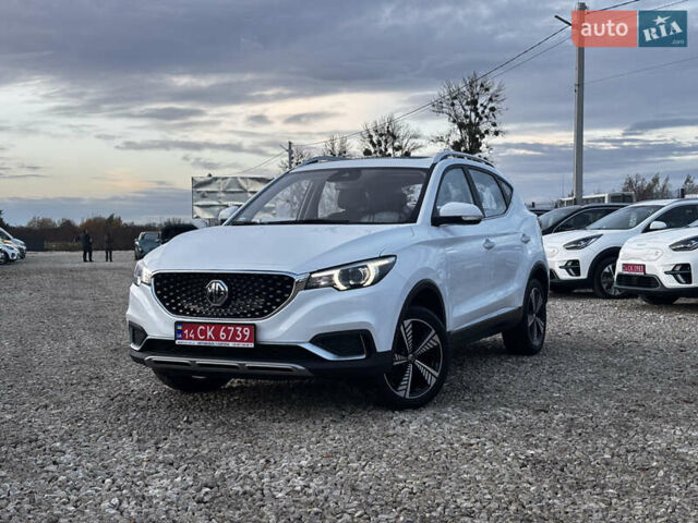 Білий МГ ZS EV, об'ємом двигуна 0 л та пробігом 70 тис. км за 13850 $, фото 6 на Automoto.ua