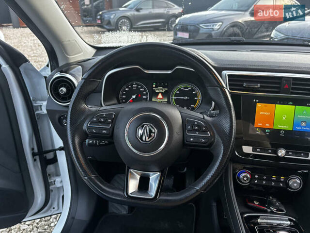 Білий МГ ZS EV, об'ємом двигуна 0 л та пробігом 70 тис. км за 13850 $, фото 25 на Automoto.ua