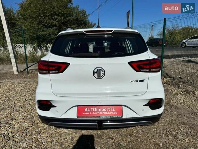 Белый МГ ZS EV, объемом двигателя 0 л и пробегом 83 тыс. км за 16200 $, фото 10 на Automoto.ua