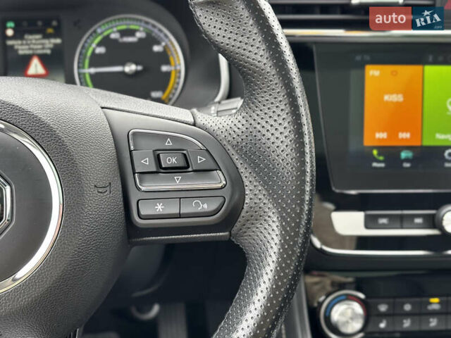 Білий МГ ZS EV, об'ємом двигуна 0 л та пробігом 42 тис. км за 14450 $, фото 47 на Automoto.ua