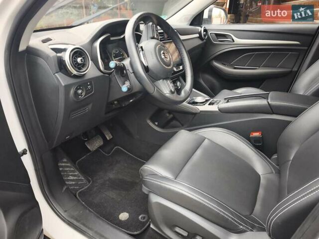 Білий МГ ZS EV, об'ємом двигуна 0 л та пробігом 12 тис. км за 13700 $, фото 16 на Automoto.ua