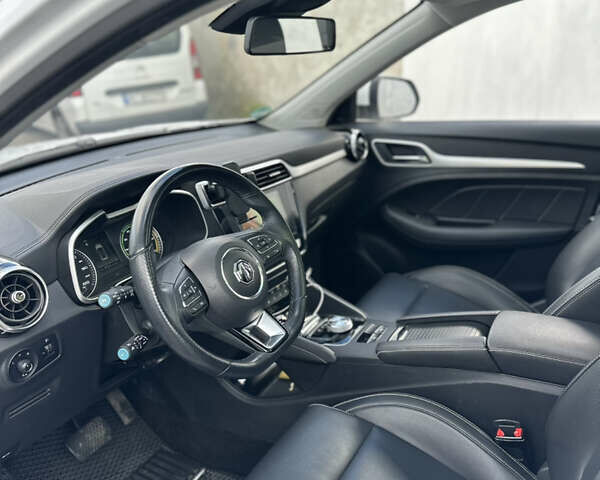 Білий МГ ZS EV, об'ємом двигуна 0 л та пробігом 50 тис. км за 14200 $, фото 11 на Automoto.ua