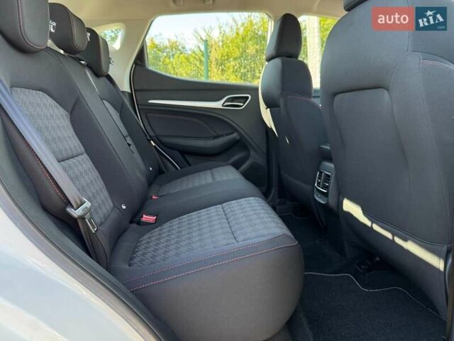 Білий МГ ZS EV, об'ємом двигуна 0 л та пробігом 83 тис. км за 16200 $, фото 45 на Automoto.ua