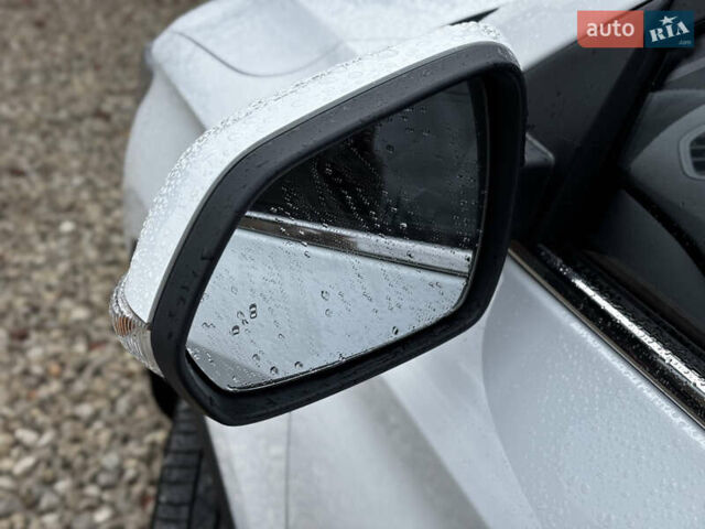 Білий МГ ZS EV, об'ємом двигуна 0 л та пробігом 42 тис. км за 14450 $, фото 30 на Automoto.ua