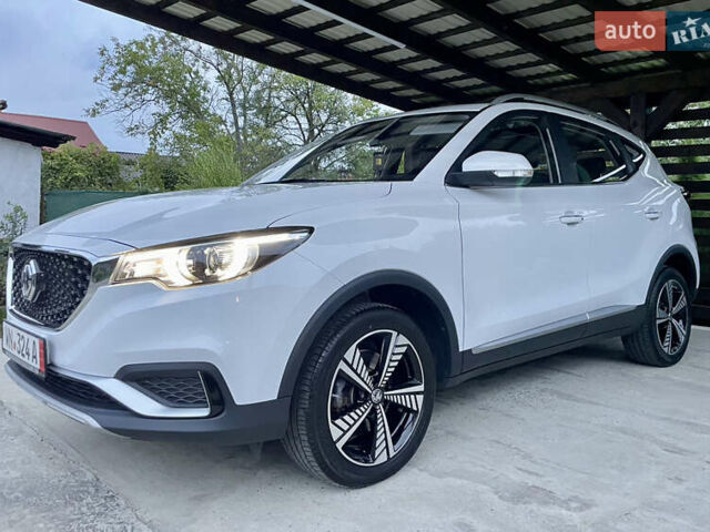 Белый МГ ZS EV, объемом двигателя 0 л и пробегом 45 тыс. км за 16999 $, фото 6 на Automoto.ua