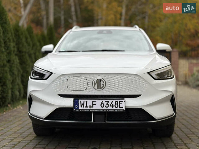 Белый МГ ZS EV, объемом двигателя 0 л и пробегом 8 тыс. км за 17500 $, фото 1 на Automoto.ua