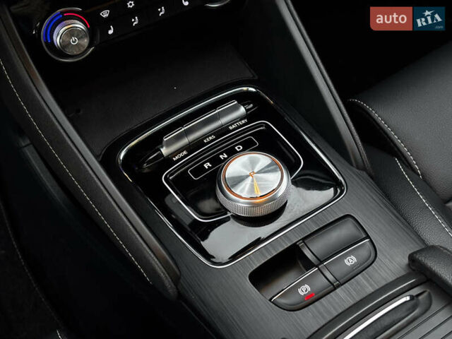 Білий МГ ZS EV, об'ємом двигуна 0 л та пробігом 36 тис. км за 14450 $, фото 11 на Automoto.ua