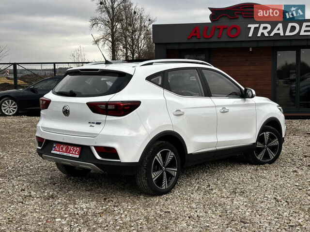 Белый МГ ZS EV, объемом двигателя 0 л и пробегом 45 тыс. км за 14300 $, фото 10 на Automoto.ua