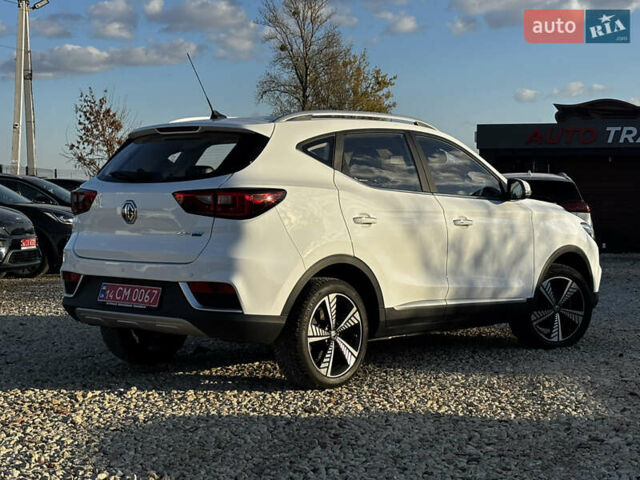 Белый МГ ZS EV, объемом двигателя 0 л и пробегом 34 тыс. км за 14100 $, фото 10 на Automoto.ua