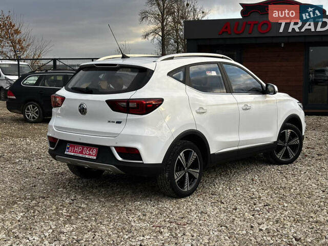 Белый МГ ZS EV, объемом двигателя 0 л и пробегом 57 тыс. км за 14100 $, фото 9 на Automoto.ua